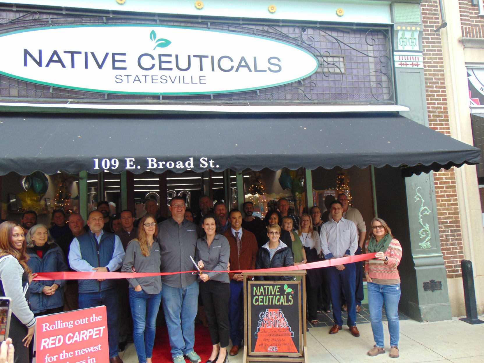 Native Ceuticals grand opening (32).JPG